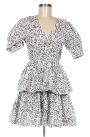 Kleid NA-KD, Größe S, Farbe Mehrfarbig, Preis 25,00 €, #136531995