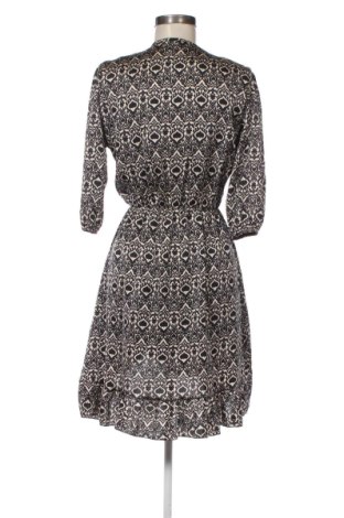 Sukienka NEW COLLECTION, Rozmiar M, Kolor Kolorowy, Cena 129,99 zł
