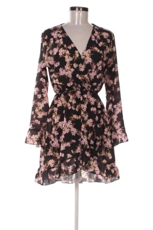 Kleid NEW COLLECTION, Größe M, Farbe Mehrfarbig, Preis 31,99 €