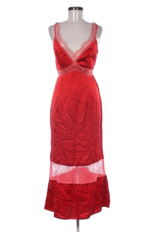 Sukienka Never Fully Dressed, Rozmiar S, Kolor Czerwony, Cena 504,99 zł