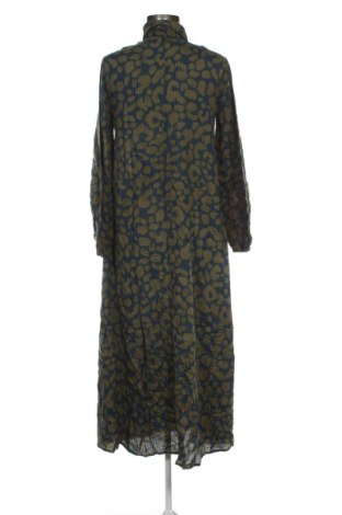 Kleid Nice & Chic, Größe M, Farbe Mehrfarbig, Preis 31,99 €