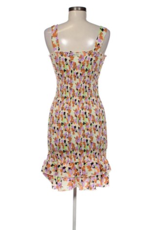 Kleid Pieces, Größe M, Farbe Mehrfarbig, Preis 17,99 €