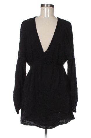 Kleid Pull&Bear, Größe L, Farbe Schwarz, Preis € 41,99