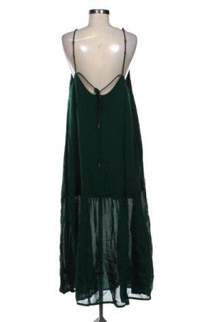 Kleid Pull&Bear, Größe M, Farbe Grün, Preis 41,99 €