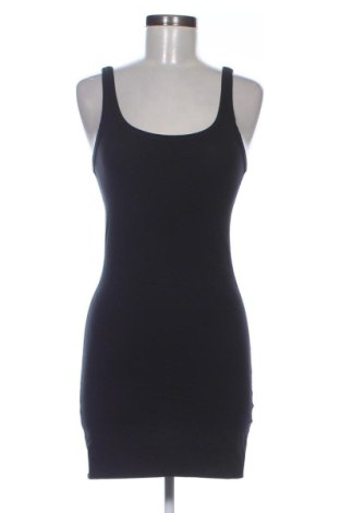 Рокля Pull&Bear, Размер S, Цвят Черен, Цена 12,27 €, #136573000