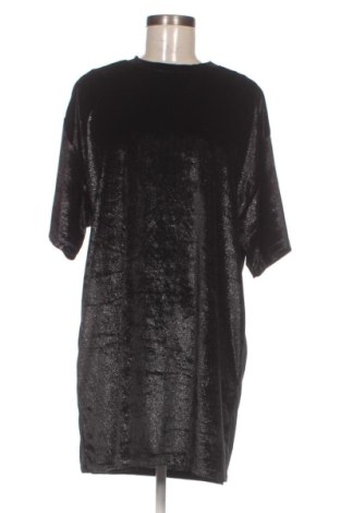 Kleid Pull&Bear, Größe XL, Farbe Mehrfarbig, Preis 32,55 €