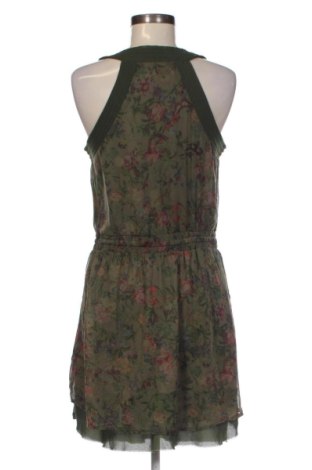 Kleid Pull&Bear, Größe L, Farbe Mehrfarbig, Preis 25,99 €