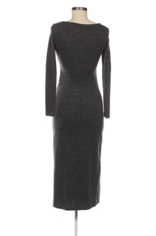 Kleid Pull&Bear, Größe S, Farbe Grau, Preis 20,00 €