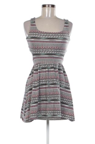 Φόρεμα Pull&Bear, Μέγεθος S, Χρώμα Πολύχρωμο, Τιμή 20,00 €
