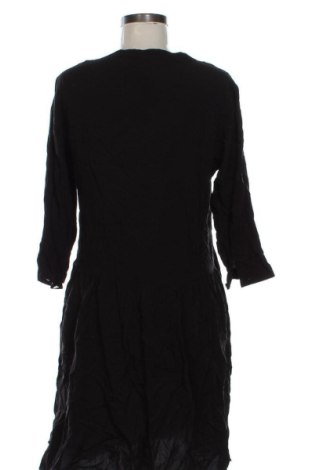 Kleid Q/S by S.Oliver, Größe M, Farbe Schwarz, Preis 31,99 €