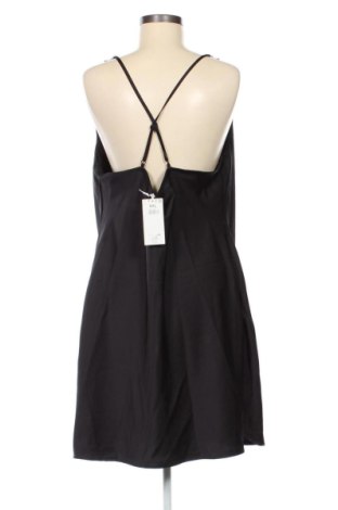 Kleid Reserved, Größe XXL, Farbe Schwarz, Preis 32,00 €