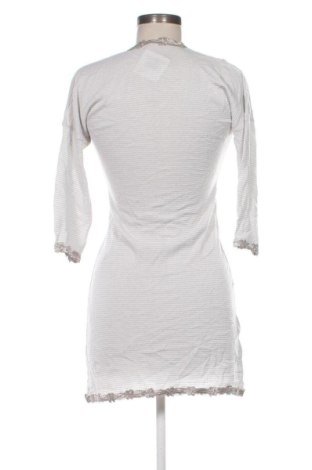 Рокля Roxy, Размер XL, Цвят Бял, Цена 25,05 €
