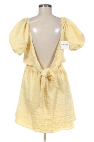 Rochie SHEIN, Mărime M, Culoare Galben, Preț 123,99 Lei