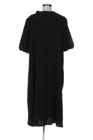 Sukienka SHEIN, Rozmiar 3XL, Kolor Czarny, Cena 104,99 zł