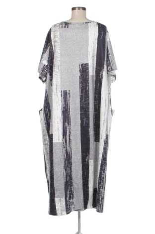 Sukienka SHEIN, Rozmiar 5XL, Kolor Kolorowy, Cena 104,99 zł