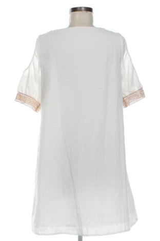 Kleid SHEIN, Größe M, Farbe Weiß, Preis 19,95 €