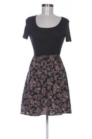Kleid SHEIN, Größe S, Farbe Mehrfarbig, Preis 25,99 €