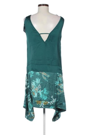 Рокля Sisley, Размер M, Цвят Многоцветен, Цена 42,43 €