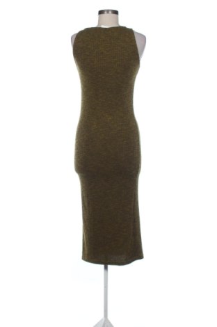 Рокля Stradivarius, Размер M, Цвят Многоцветен, Цена 19,95 €