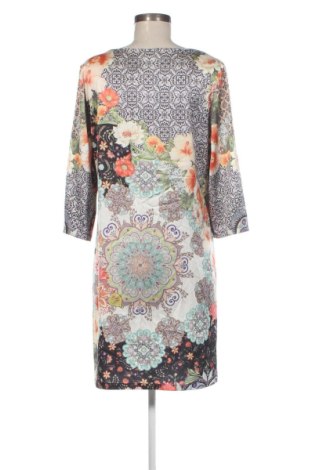Kleid Sweet Miss, Größe M, Farbe Mehrfarbig, Preis 25,99 €