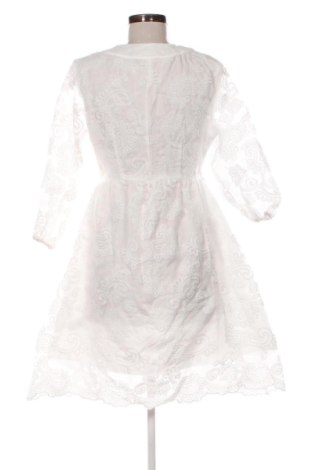 Rochie Unbranded, Mărime S, Culoare Alb, Preț 104,00 Lei