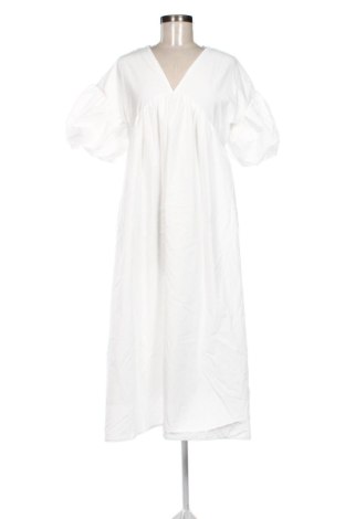 Kleid Unbranded, Größe M, Farbe Weiß, Preis 31,65 €