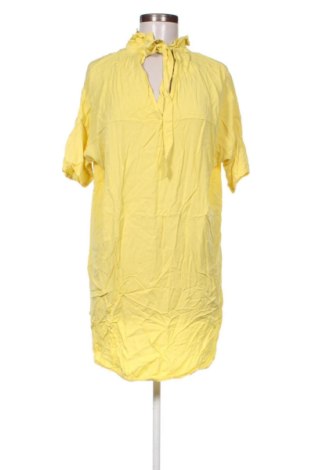 Kleid Unbranded, Größe M, Farbe Gelb, Preis 20,00 €
