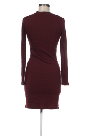 Рокля Vero Moda, Размер XS, Цвят Червен, Цена 14,82 €