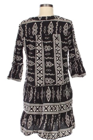 Šaty  Vero Moda, Veľkosť M, Farba Viacfarebná, Cena  16,95 €