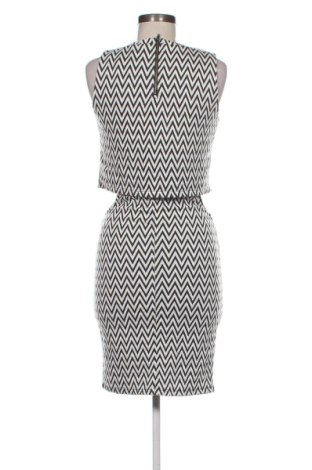 Sukienka Vero Moda, Rozmiar S, Kolor Biały, Cena 74,01 zł