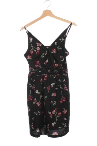 Рокля Vero Moda, Размер XS, Цвят Многоцветен, Цена 14,31 €