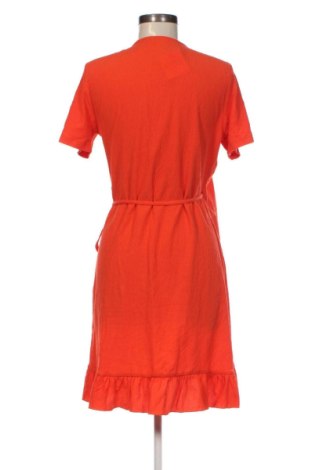 Рокля Vero Moda, Размер M, Цвят Оранжев, Цена 14,31 €