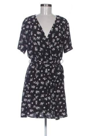 Kleid Vero Moda, Größe XL, Farbe Mehrfarbig, Preis 17,99 €