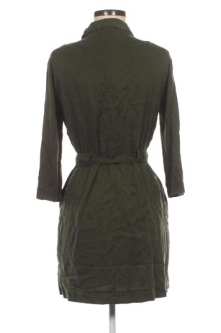 Kleid Zara, Größe S, Farbe Grün, Preis 51,99 €