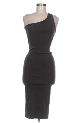 Sukienka Zara, Rozmiar M, Kolor Szary, Cena 210,71 zł, #136537175