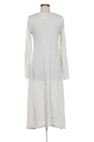 Kleid Zara, Größe L, Farbe Mehrfarbig, Preis 17,46 €