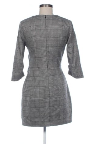 Рокля Zara, Размер M, Цвят Многоцветен, Цена 24,08 €