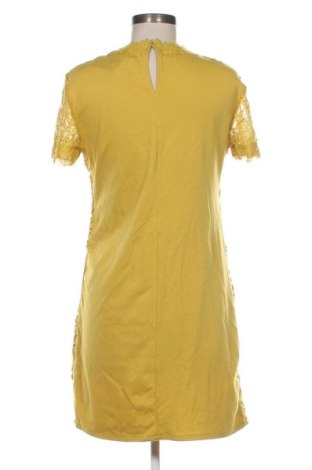 Рокля Zara, Размер M, Цвят Жълт, Цена 17,46 €