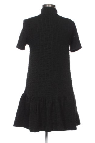 Kleid Zara, Größe S, Farbe Schwarz, Preis 17,99 €