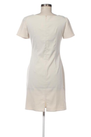 Kleid Zoe, Größe M, Farbe Beige, Preis 15,00 €