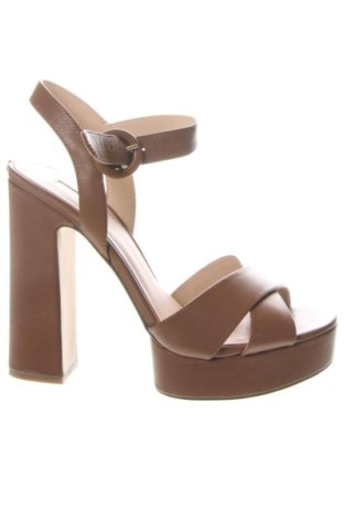 Sandále Guess, Veľkosť 40, Farba Hnedá, Cena  104,00 €