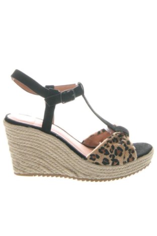 Sandale Irl, Mărime 40, Culoare Multicolor, Preț 135,92 Lei, #136437606