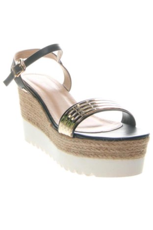 Sandale Laura Biagiotti, Mărime 40, Culoare Multicolor, Preț 474,40 Lei