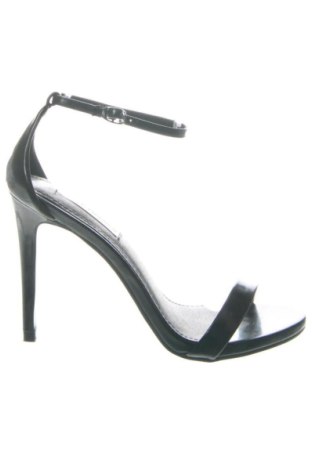 Сандали Steve Madden, Размер 38, Цвят Черен, Цена 88,00 €