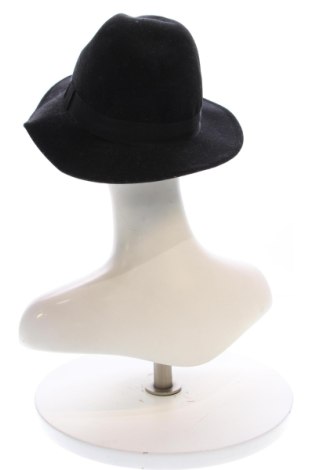 Шапка H&M, Цвят Черен, Цена 7,00 €