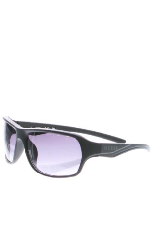 Слънчеви очила Guess, Цвят Черен, Цена 93,56 €, #136500359