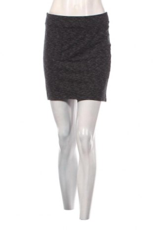 Sukně H&M Divided, Velikost S, Barva Vícebarevné, Cena  49,00 Kč