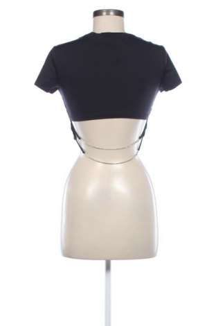 Γυναικεία μπλούζα Bershka, Μέγεθος L, Χρώμα Μαύρο, Τιμή 6,99 €