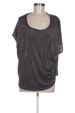 Dámská halenka Colloseum, Velikost M, Barva Šedá, Cena  49,00 Kč