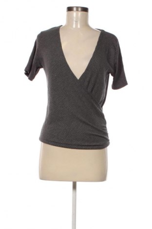 Női blúz Page One, Méret S, Szín Szürke, Ár 819 Ft